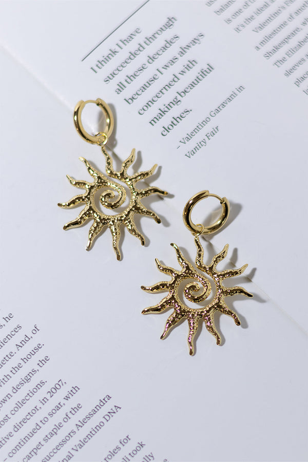 GOLD PLATED SUNLIGHT EARRINGS