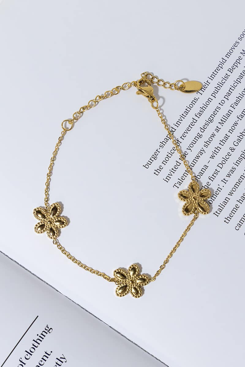 GOLD PLATED FLOWERS BRACELET