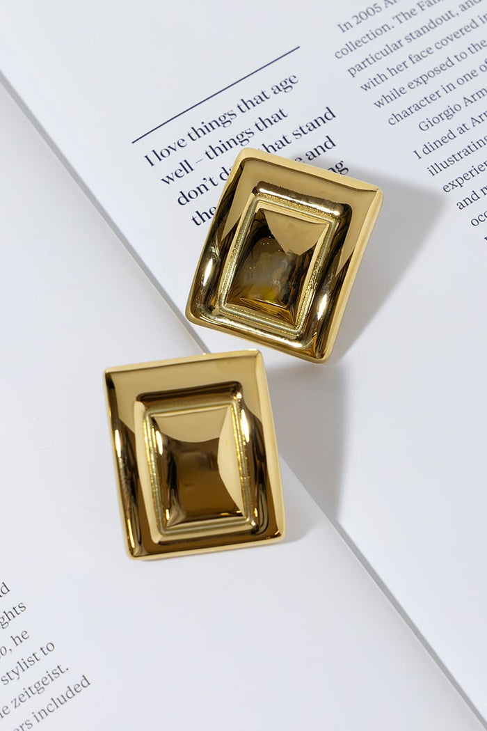 GOLD PLATED RECTANGULAR EARRINGS