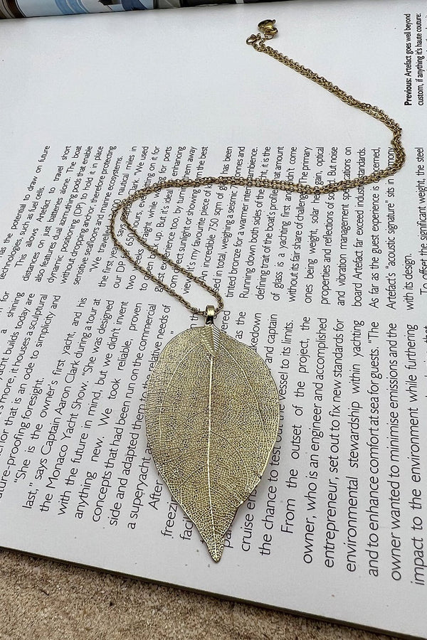 LEAF NECKLACE