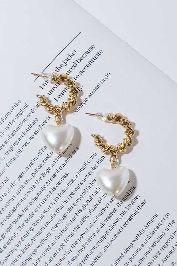 GOLD HEART EARRINGS