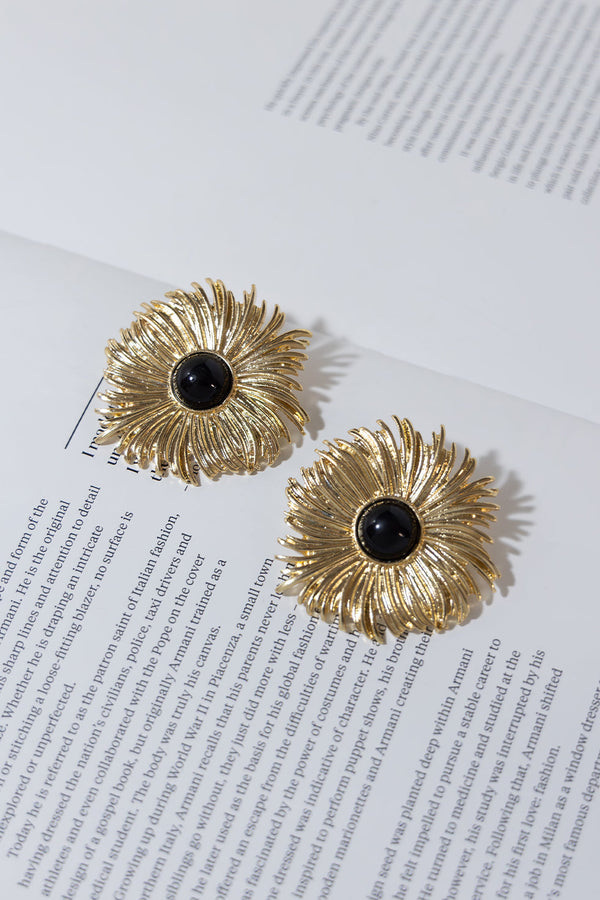 GOLDEN FLORAL EARRINGS