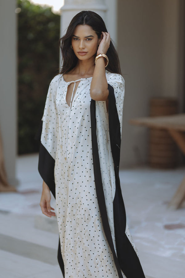 CLARA KAFTAN - POLKA