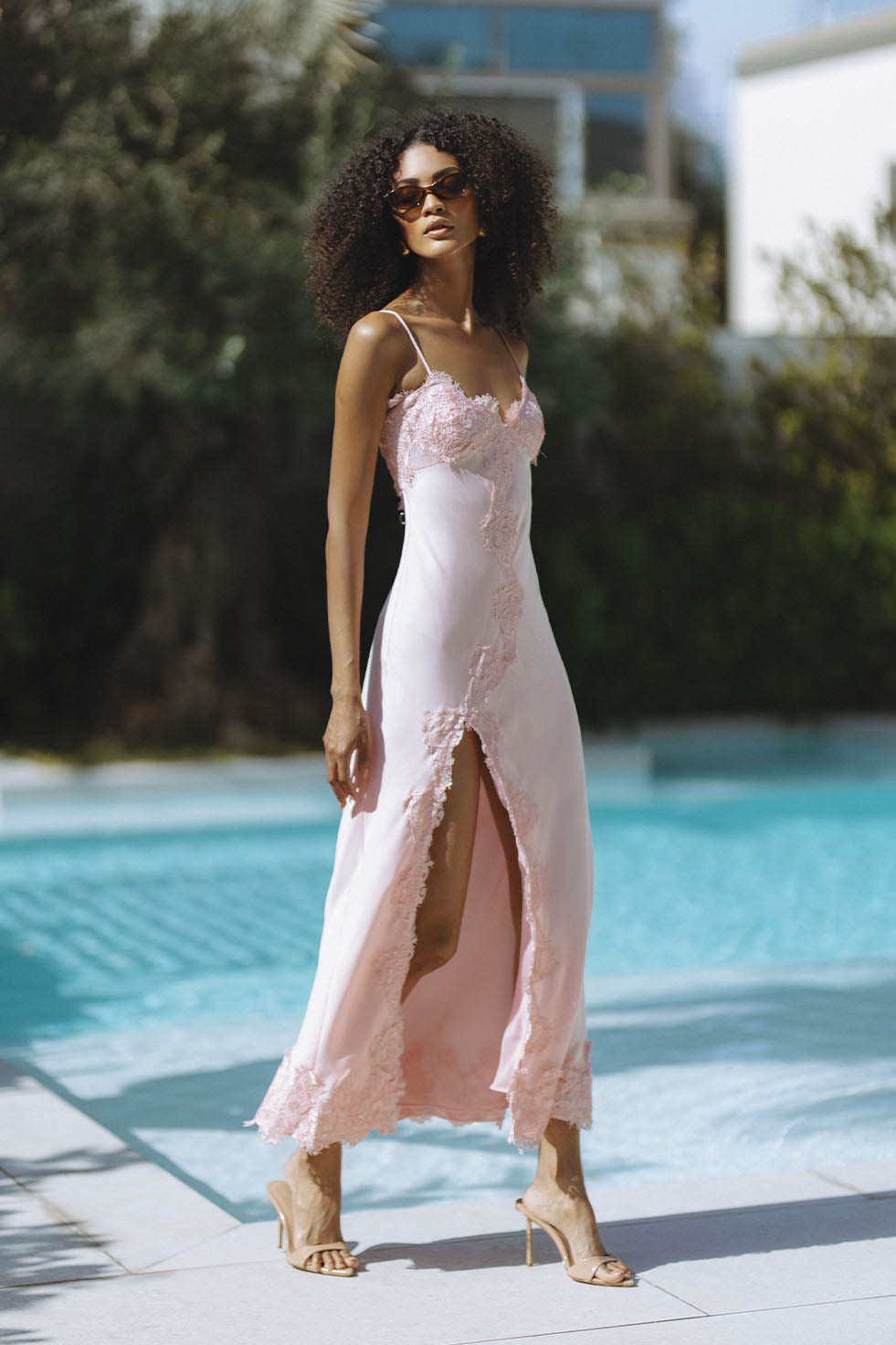 strapless open back dress ALERIE LACE SATIN MAXI DRESS - PETAL PINK – CHIC LE FRIQUE