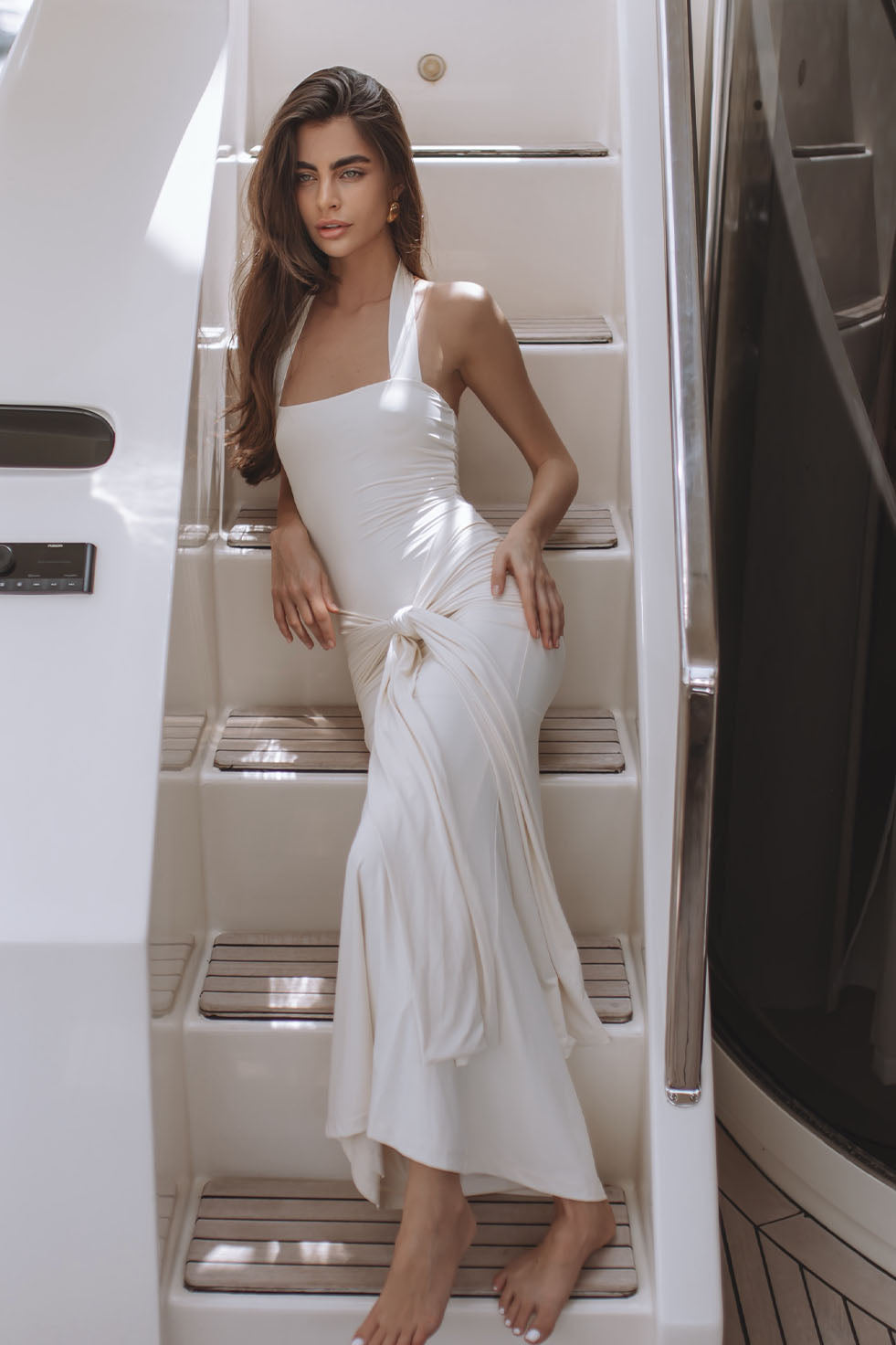 EMILIA TIE FRONT HALTER DRESS - IVORY – CHIC LE FRIQUE