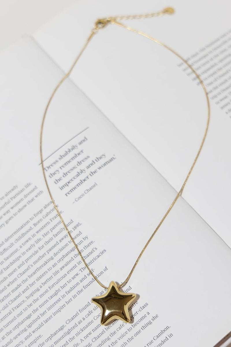 GOLD PLATED STELLA NECKLACE